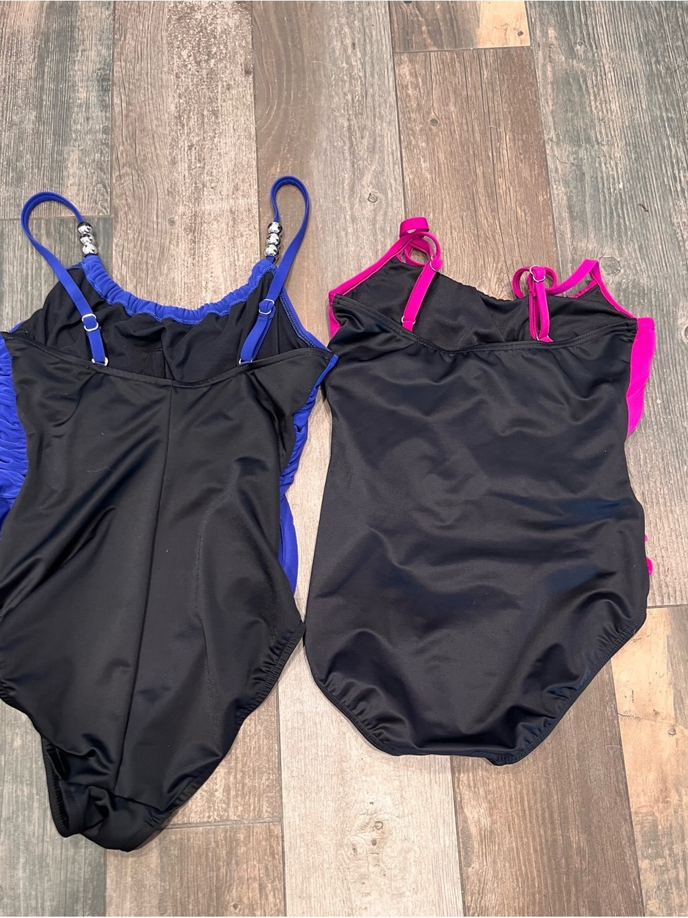 MagicSuit -Set Of 2- Sz 8 One Piece Swimsuits Slimming Lisa Underwire - Picture 5 of 13